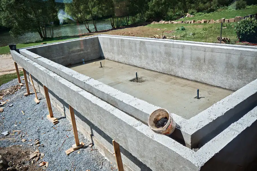 How Soil Conditions Affect Swimming Pool Installation Fontana, CA How Soil Conditions Affect Swimming Pool Installation Fontana, CA